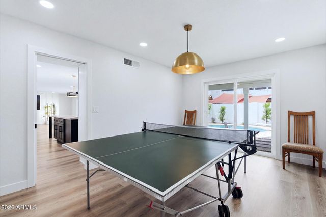 1506 E EDGEWATER Drive, Tempe, AZ 85283