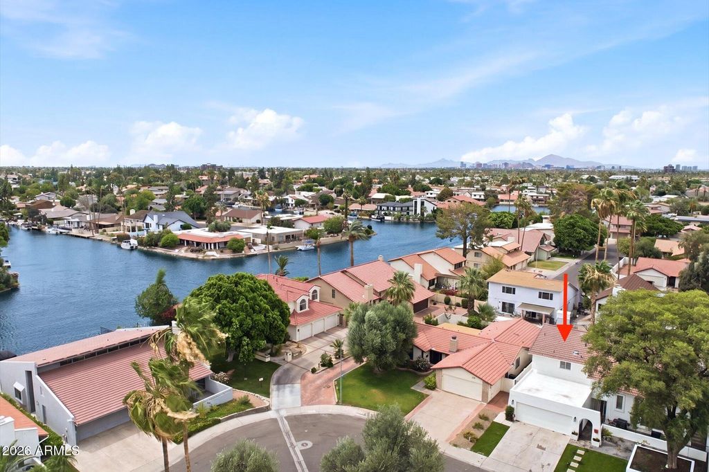Image 32 of property listing at 1506 E EDGEWATER Drive, Tempe, AZ 85283