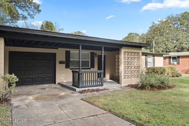 2436 RED OAK Drive, Jacksonville, FL 32211