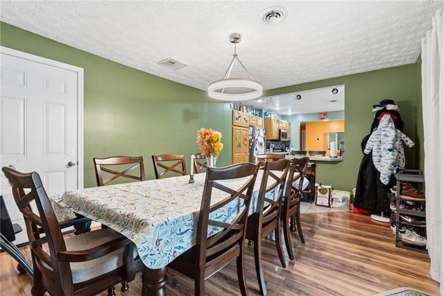 4083 Dayton Xenia Road, Beavercreek, OH 45432