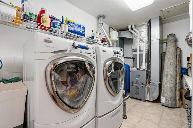 4083 Dayton Xenia Road, Beavercreek, OH 45432