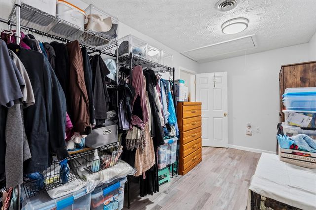 4083 Dayton Xenia Road, Beavercreek, OH 45432