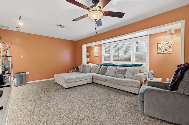 4083 Dayton Xenia Road, Beavercreek, OH 45432