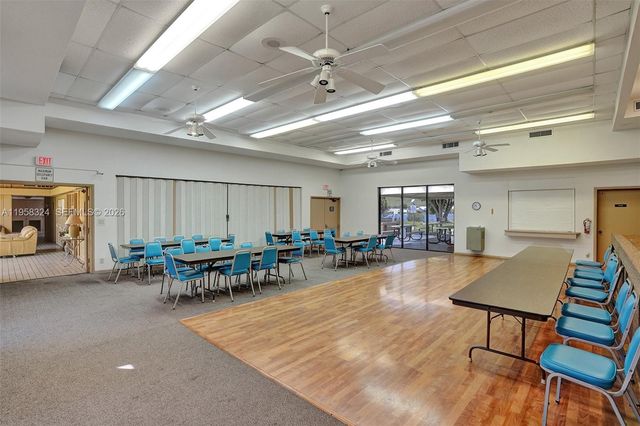4570 NW 18th Avenue 202, Deerfield Beach, FL 33064