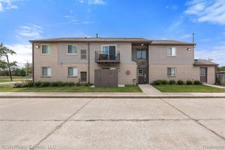 5975 Burroughs Avenue, Sterling Heights, MI 48314