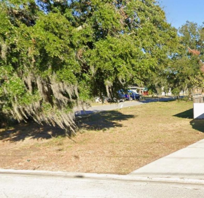 519 N 6TH STREET, Haines City, FL 33844