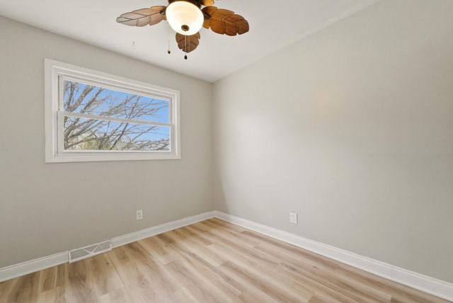 9830 Mckinley Street, Crown Point, IN 46307