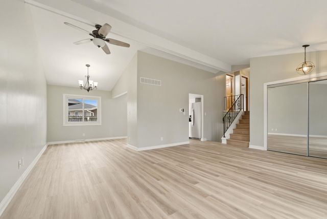 9830 Mckinley Street, Crown Point, IN 46307