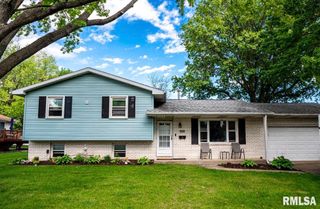 7506 N PARLIAMENT Place, Peoria, IL 61614