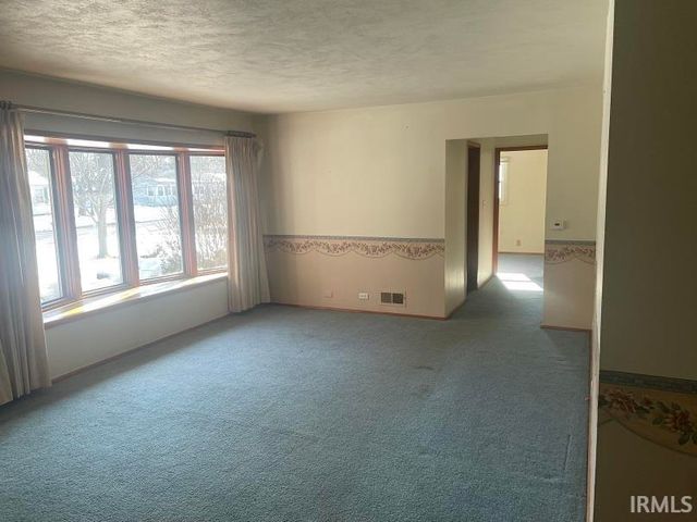 3816 S Felton Street, Marion, IN 46953