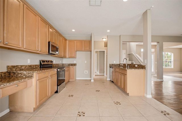 2321 THE OAKS BOULEVARD, Kissimmee, FL 34746