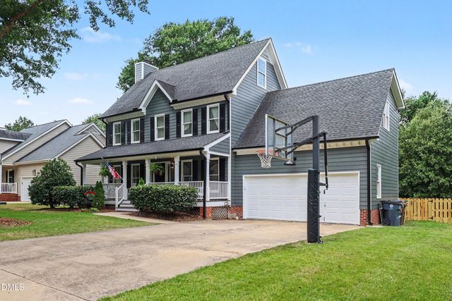 717 Bahama Court, Holly Springs, NC 27540
