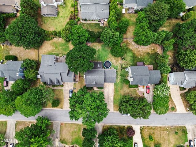 717 Bahama Court, Holly Springs, NC 27540