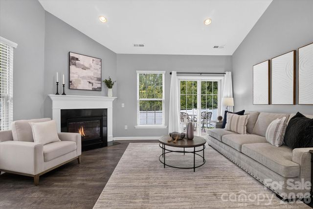 3153 Hartson Pointe Drive, Fort Mill, SC 29707