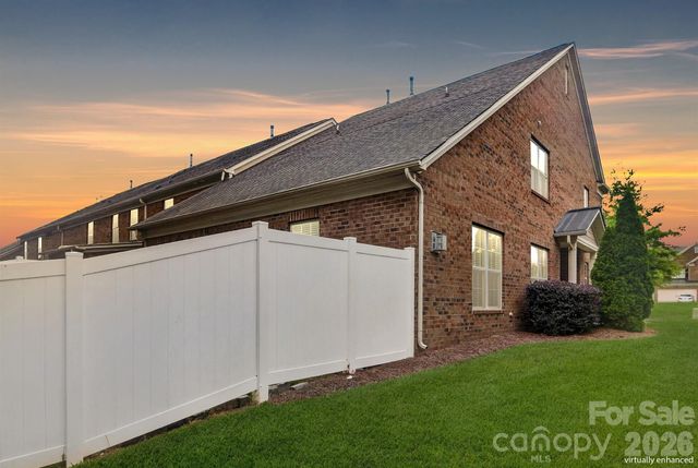 3153 Hartson Pointe Drive, Fort Mill, SC 29707