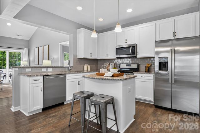 3153 Hartson Pointe Drive, Fort Mill, SC 29707