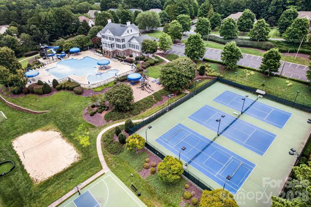 3153 Hartson Pointe Drive, Fort Mill, SC 29707