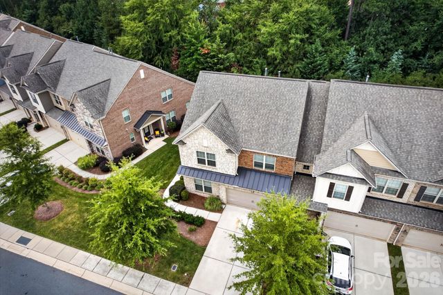 3153 Hartson Pointe Drive, Fort Mill, SC 29707