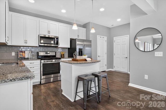 3153 Hartson Pointe Drive, Fort Mill, SC 29707
