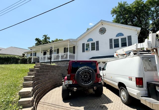 66 Barrison St, Springfield, MA 01109