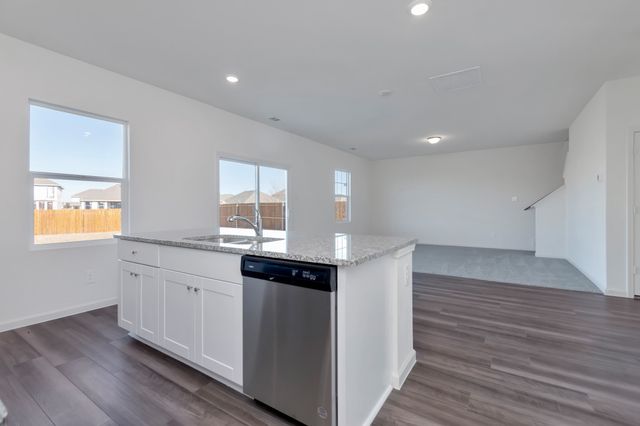 1632 Escondido Drive, Fort Worth, TX 76052