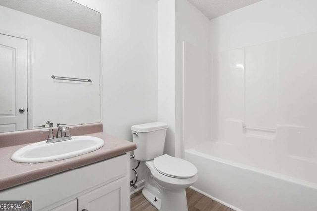 640 Howell Drive, Locust Grove, GA 30248