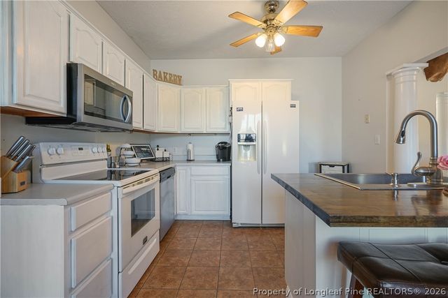 73 Scotch Lane, St Pauls, NC 28384