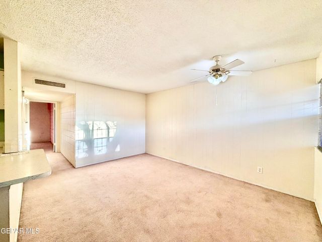 6400 Edgemere Boulevard 69, El Paso, TX 79925