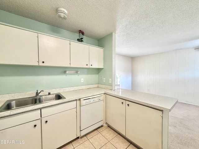 6400 Edgemere Boulevard 69, El Paso, TX 79925