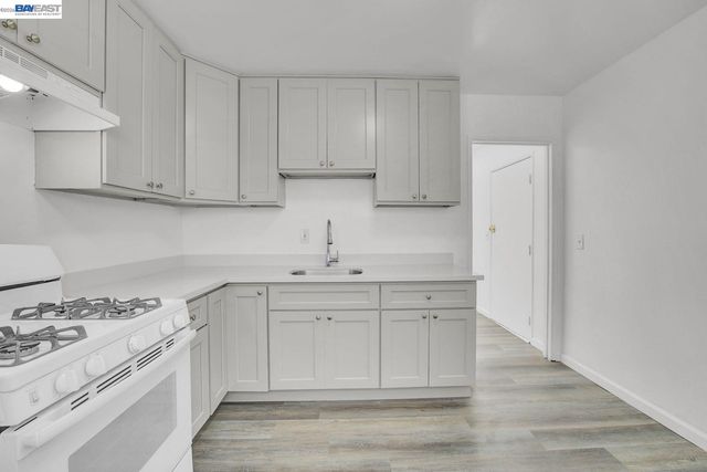 8811 A St, Oakland, CA 94621