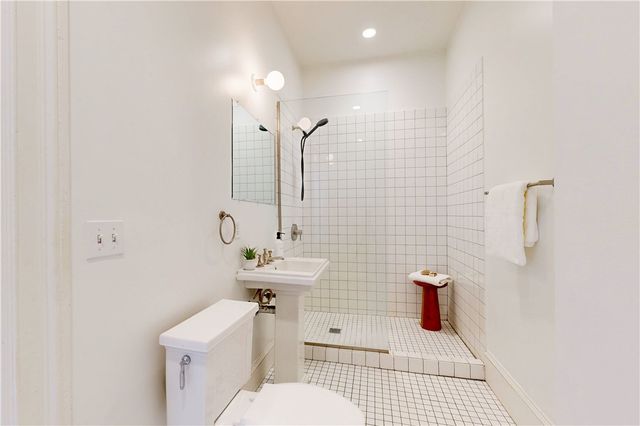 225 Weybosset Street 12, Providence, RI 02903