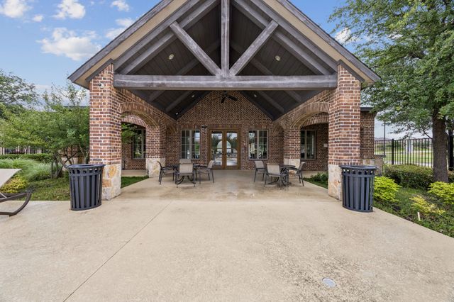4674 Dozier Road C, Carrollton, TX 75010