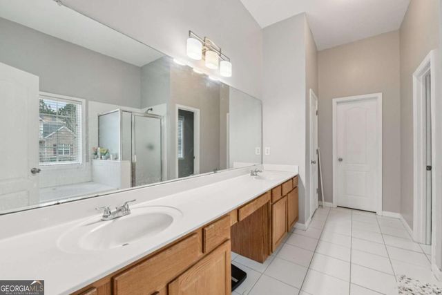 2393 Shady Maple Lane, Loganville, GA 30052