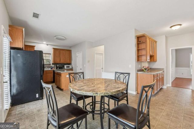 2393 Shady Maple Lane, Loganville, GA 30052