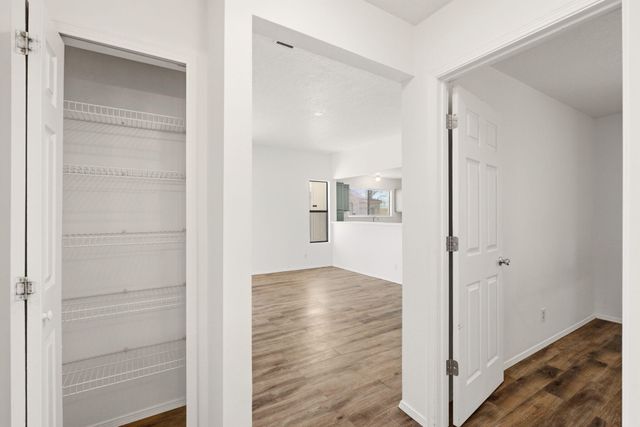 1817 Peach Road NE, Rio Rancho, NM 87144