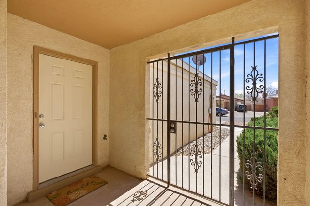 1817 Peach Road NE, Rio Rancho, NM 87144