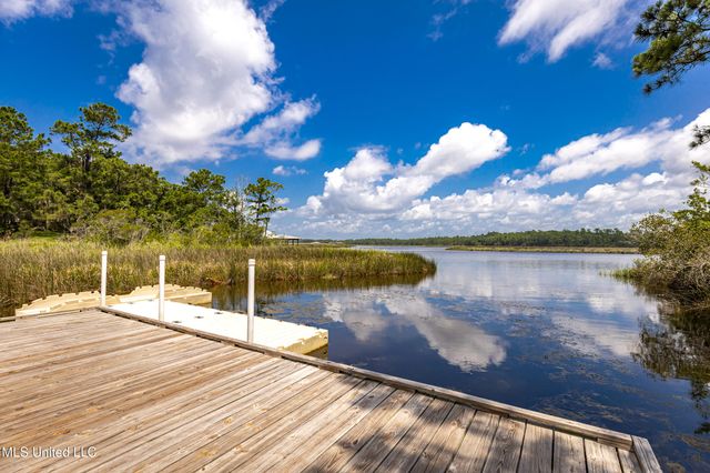 2501 Bienville Boulevard, 236, Ocean Springs, MS 39564