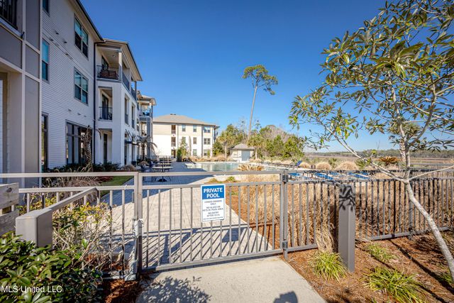 2501 Bienville Boulevard, 236, Ocean Springs, MS 39564