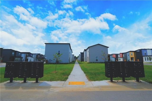 571 Solar Street, Bentonville, AR 72713