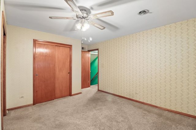 8136 Odell Avenue, Bridgeview, IL 60455