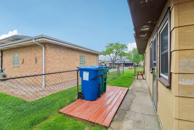 8136 Odell Avenue, Bridgeview, IL 60455