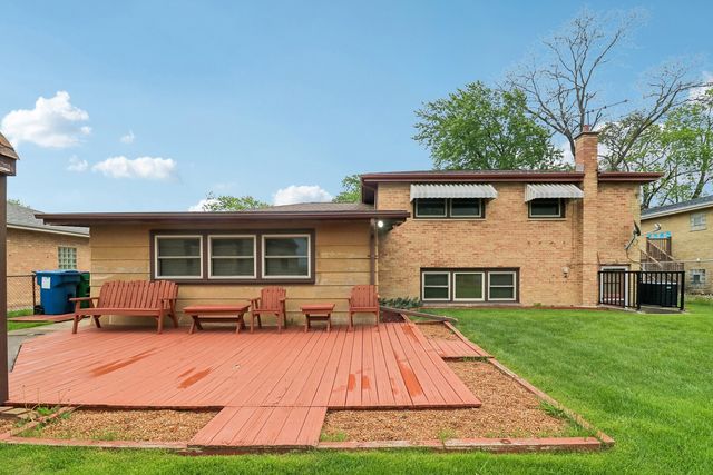 8136 Odell Avenue, Bridgeview, IL 60455