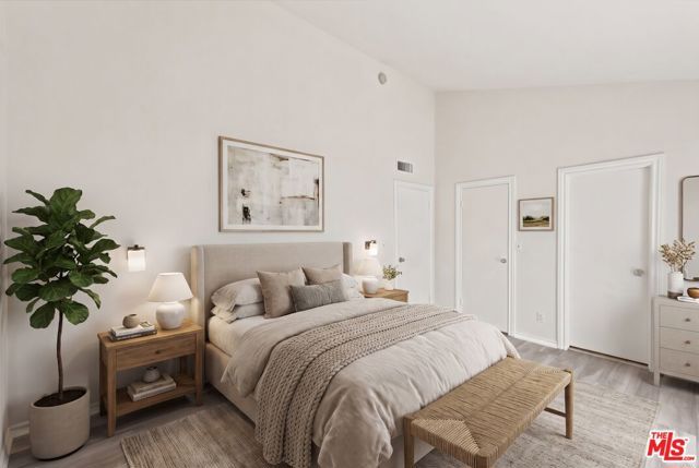 14937 Sherman Way 2, Van Nuys (los Angeles), CA 91405