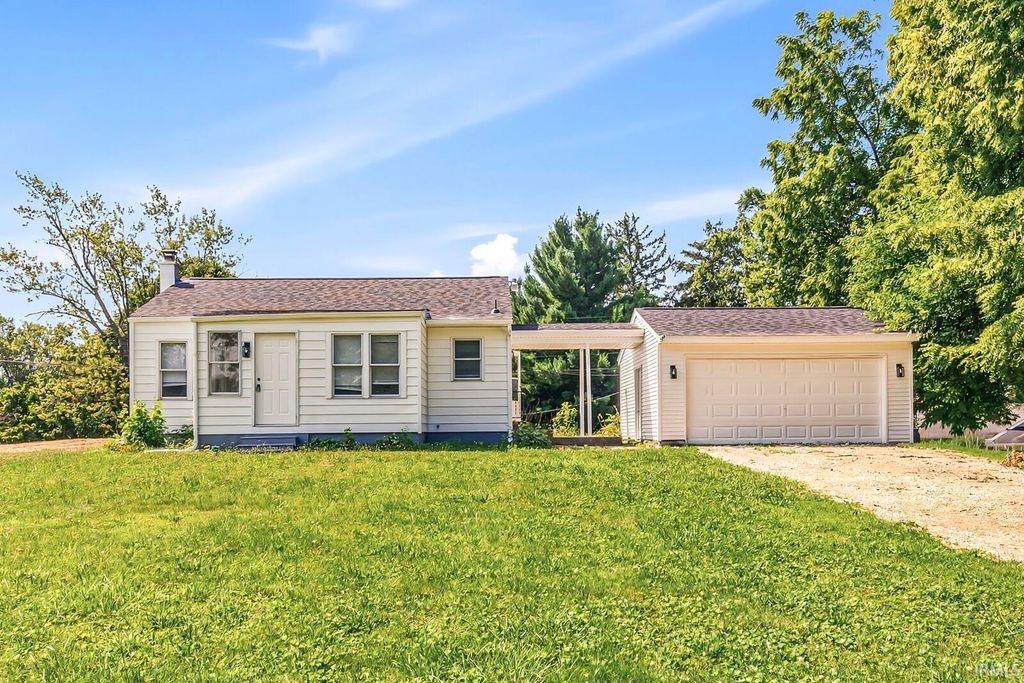 19600 Dice Street, South Bend, IN 46614