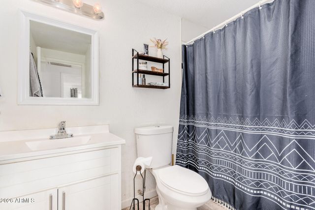 3637 N 73RD Avenue, Phoenix, AZ 85033