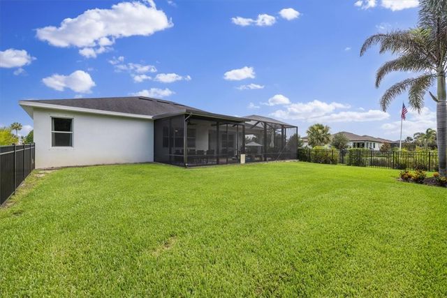6205 Arcadia Square, Vero Beach, FL 32966