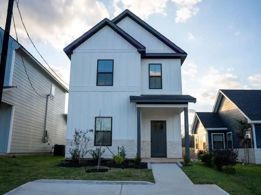 16770 Meadowcroft, Montgomery, TX 77316