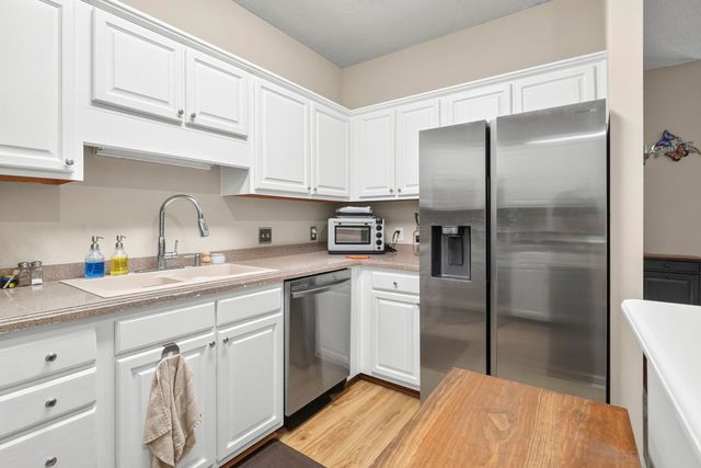 6210 Sweetwater Blvd, Murrells Inlet, SC 29576