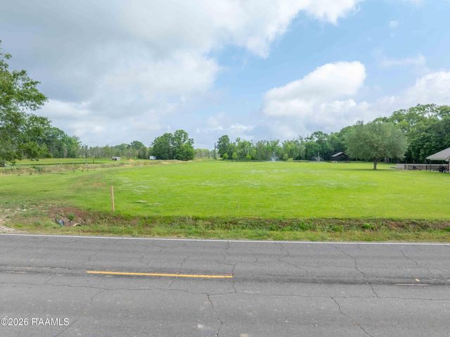 1330 W Gloria Switch Road, Carencro, LA 70520