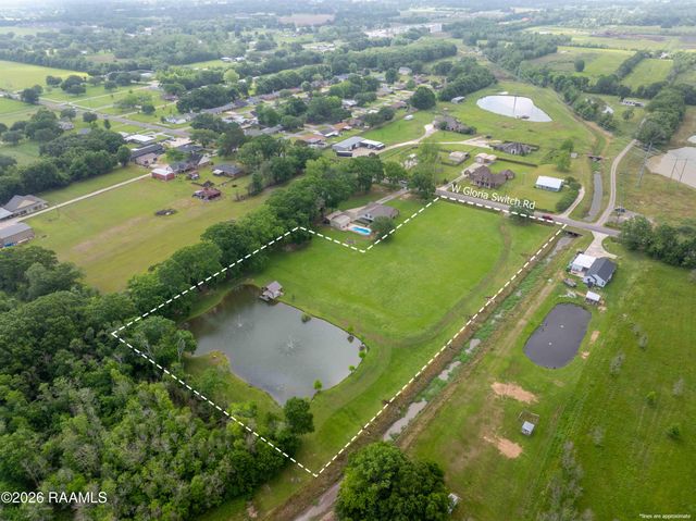 1330 W Gloria Switch Road, Carencro, LA 70520